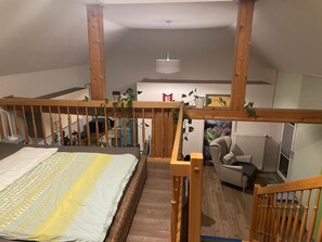 Zimmersafe, Bügeleisen/Bügelbrett, kostenloses WLAN, Bettwäsche