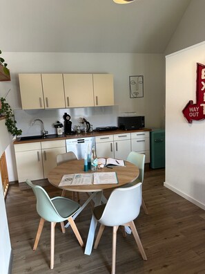 Dining - Vacation apartment Westerburg for 1-3 persons in Westerburg city center (Westerburg)