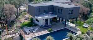 Exterior - Magnificent 5* villa with swimming pool close to the beaches and center of Porto Vecchio (La Trinité de Porto-Vecchio)