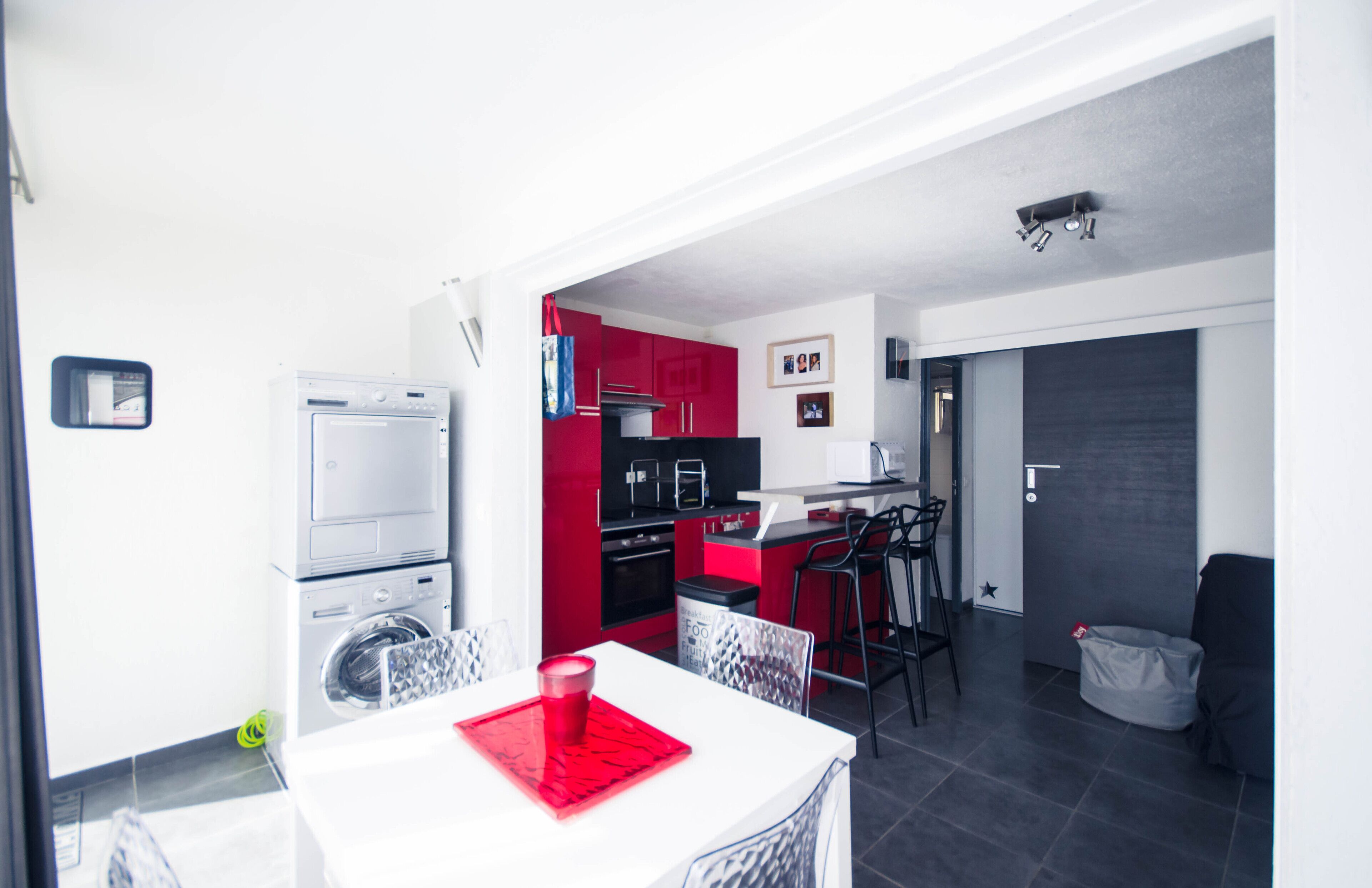 Le Ponant 30m2, swimming pool, air conditioning, wifi, parking