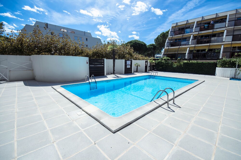 Le Ponant 30m2, swimming pool, air conditioning, wifi, parking