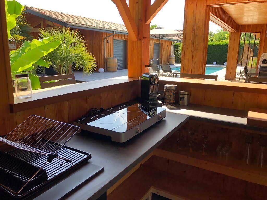 Beautiful luxury villa just steps from the beach