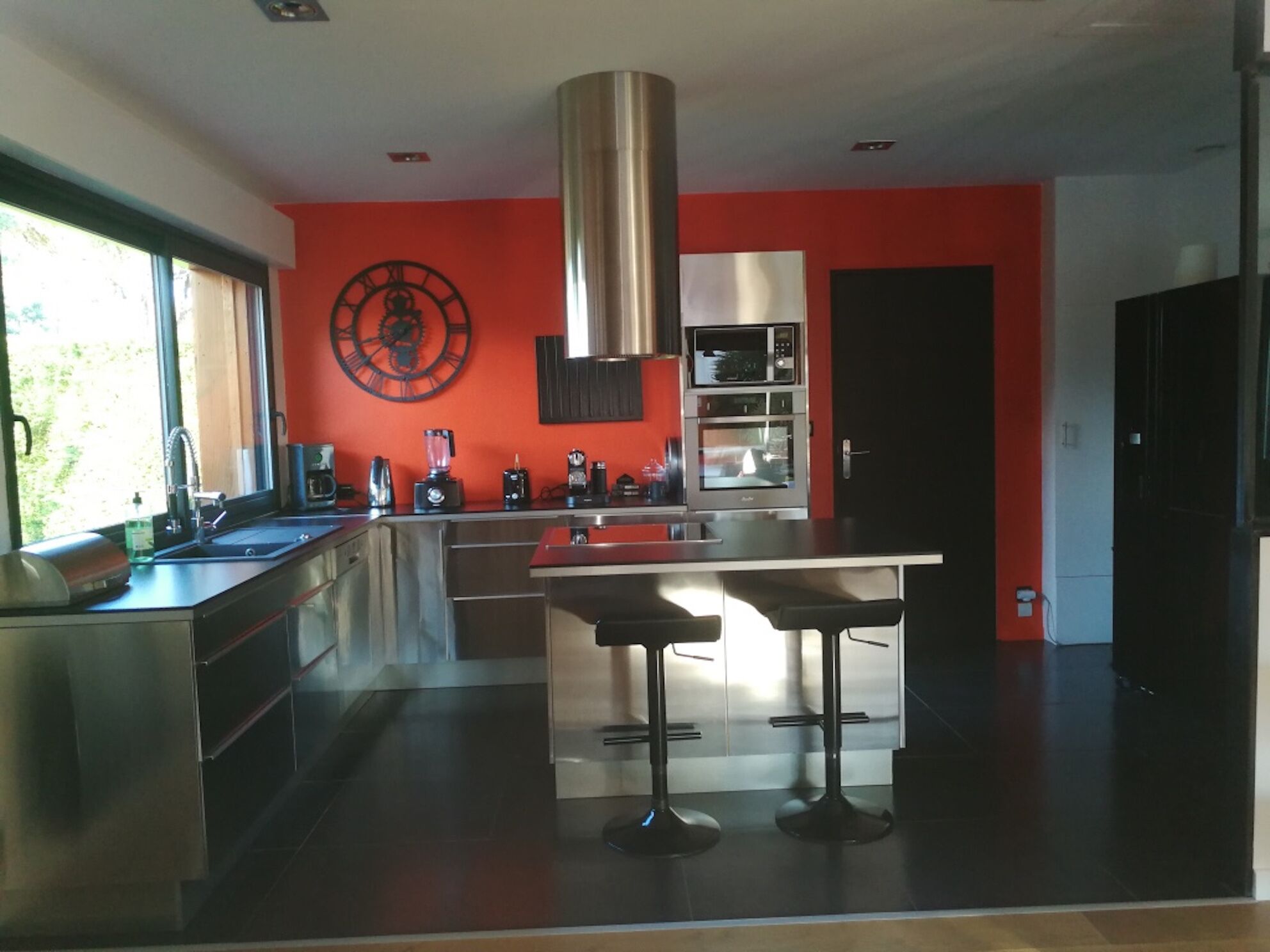 Beautiful luxury villa just steps from the beach