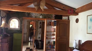 4 chambres, fer et planche Ă  repasser, Wi-Fi