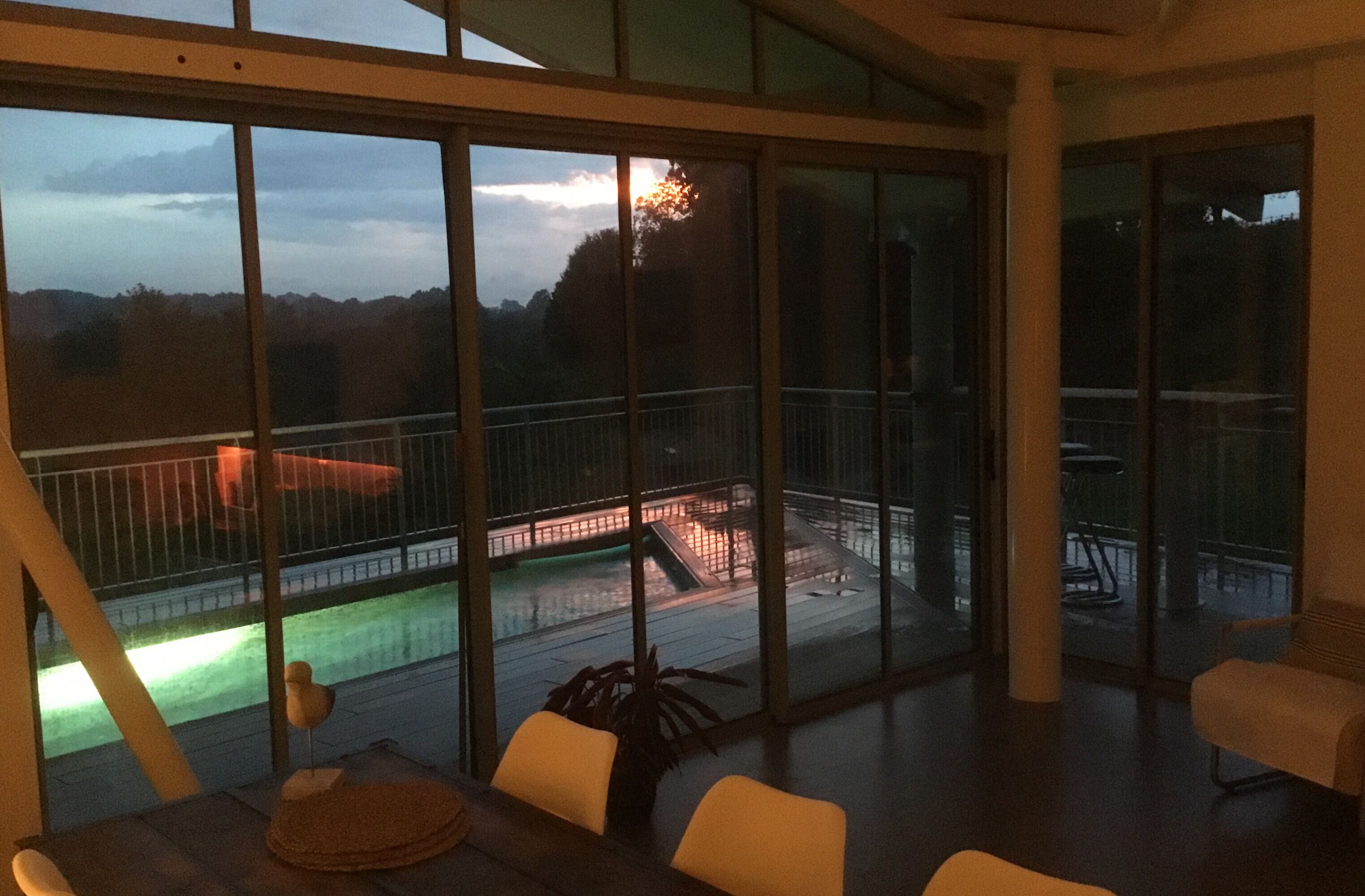 Loft-style villa of 200 m2 7 km from Biarritz.