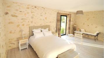 1 quarto, Wi-Fi, roupa de cama, acesso para cadeiras de rodas