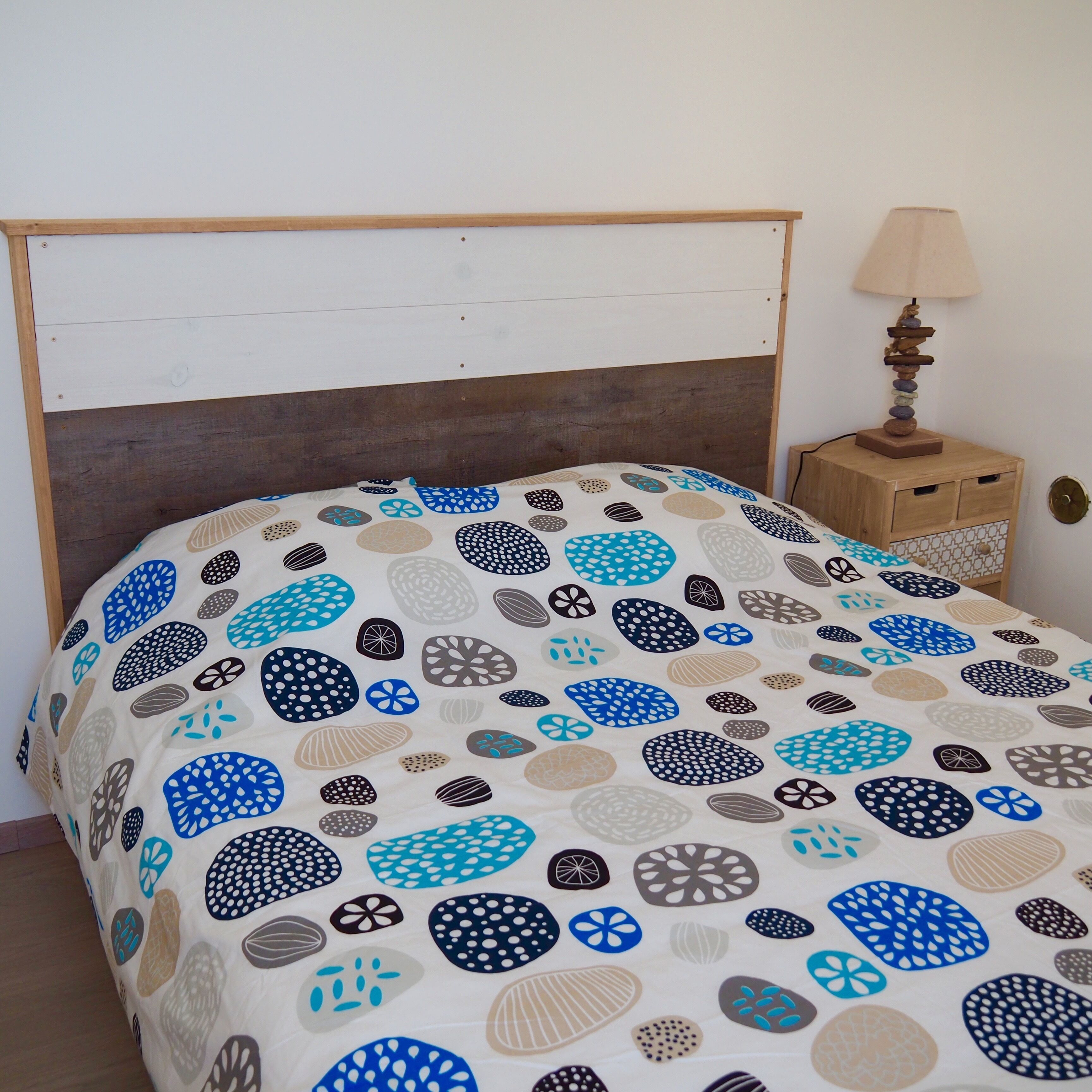 2 Completely renovated seaside holiday homes with heated pool