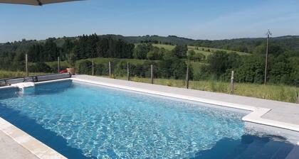 Landhaus im Herzen von Ségala (lot)