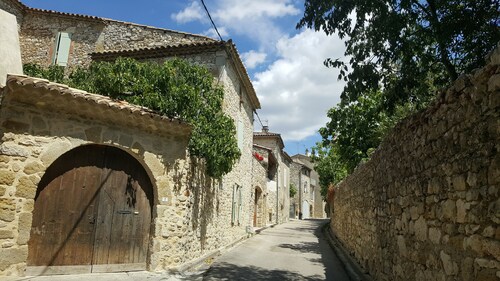 Le Clos Massadau, former home of shepherd