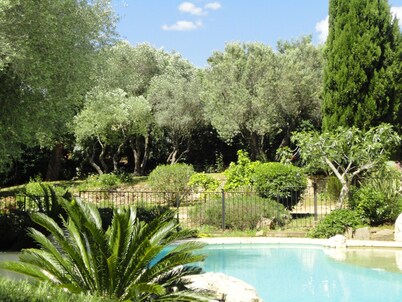 DOMAINE BEAUVALLON -200M BEACHES - GOLFE SAINT-TROPEZ - STE MAXIME - VILLA 300m