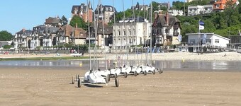 Les Muguets, Nice innkvartering i sentrum 200m fra stranden med terrasse