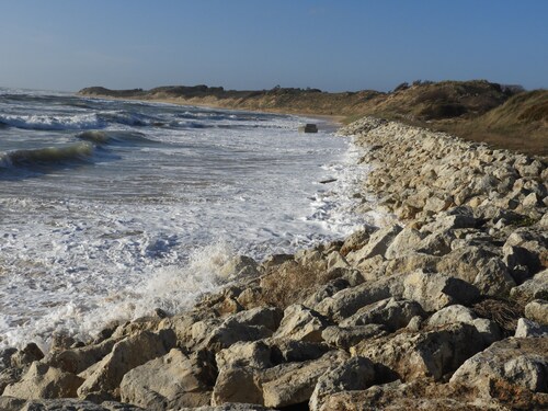 Our oasis of peace with heated pool, just a 10-minute walk from the sea.