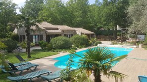 Outdoor pool, a heated pool - Exceptional setting for 3 * Villa with 4500m² of land (Fayence)
