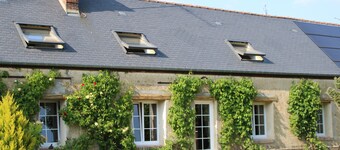 Maison entierement rénovée à la campagne dans village touristique
