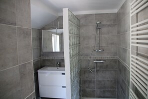 Vasca, asciugacapelli