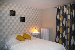 3 habitaciones, tabla de planchar con plancha y wifi 