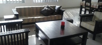 Villa Elisabeth, good quality, Cotonou center