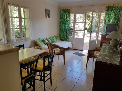 T2 ground floor Carry le Rouet