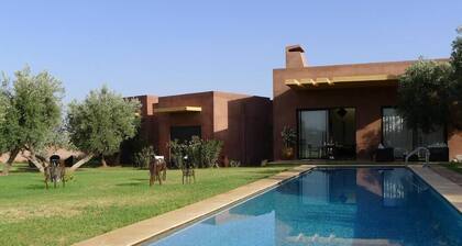 Villa Kristy Junior (2 chambres + Piscine privée)