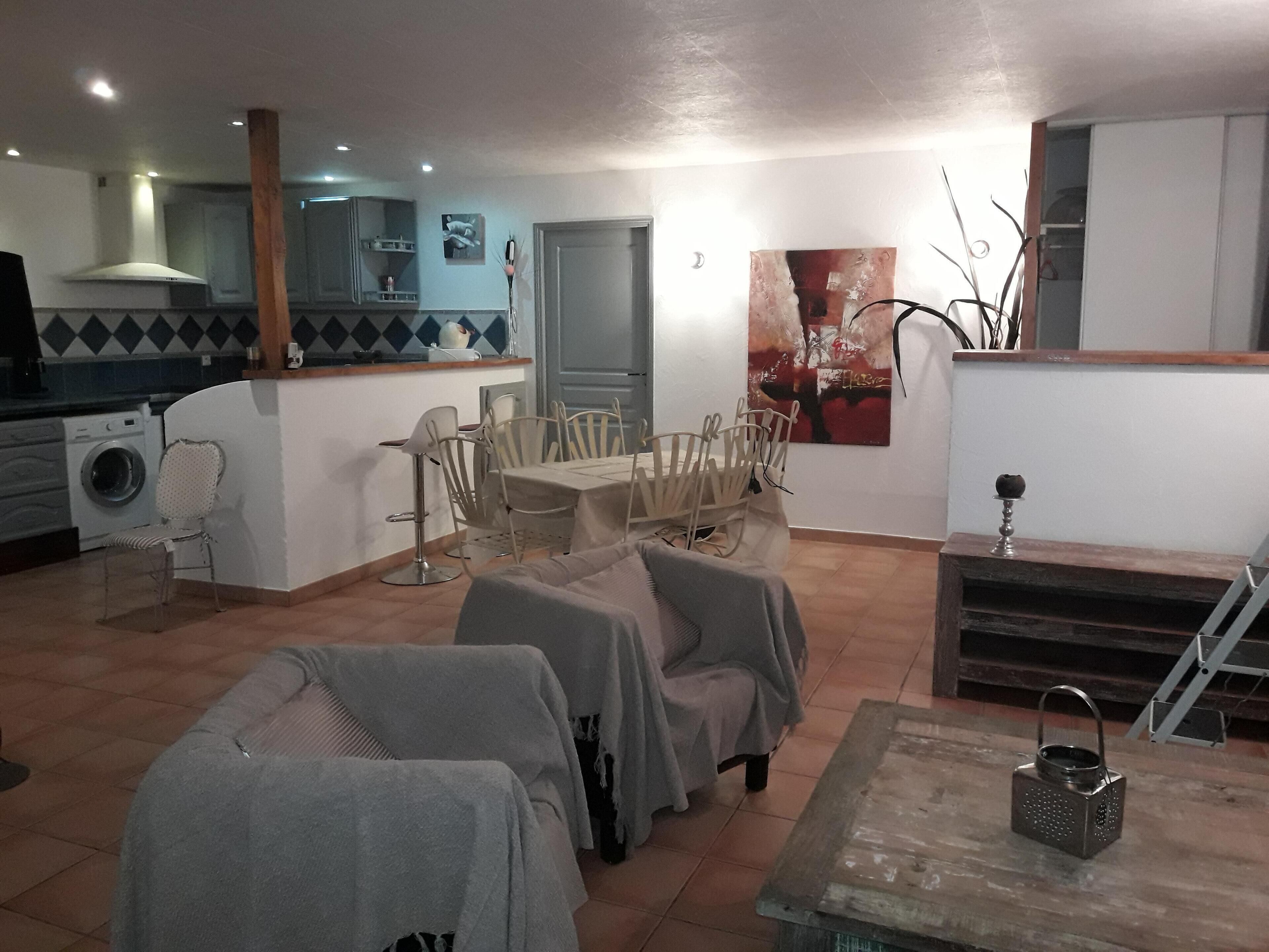 Cozy rental at the foot of the Alpilles <br>