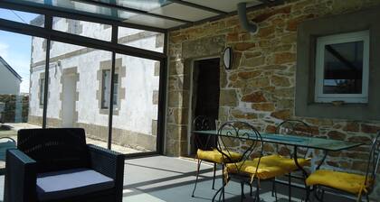 L, IROISE : nom de la mer bordant les cĂŽtes de la pointe du FinistĂšre