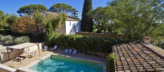 Gite de la Tour - ChĂąteau d'Or et de Gueules- fireplace