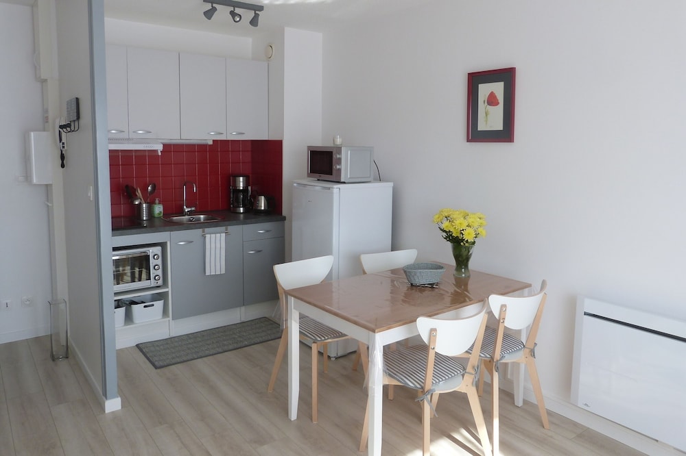 "L'entre 2 îles" Super new studio for tourists or spa guests