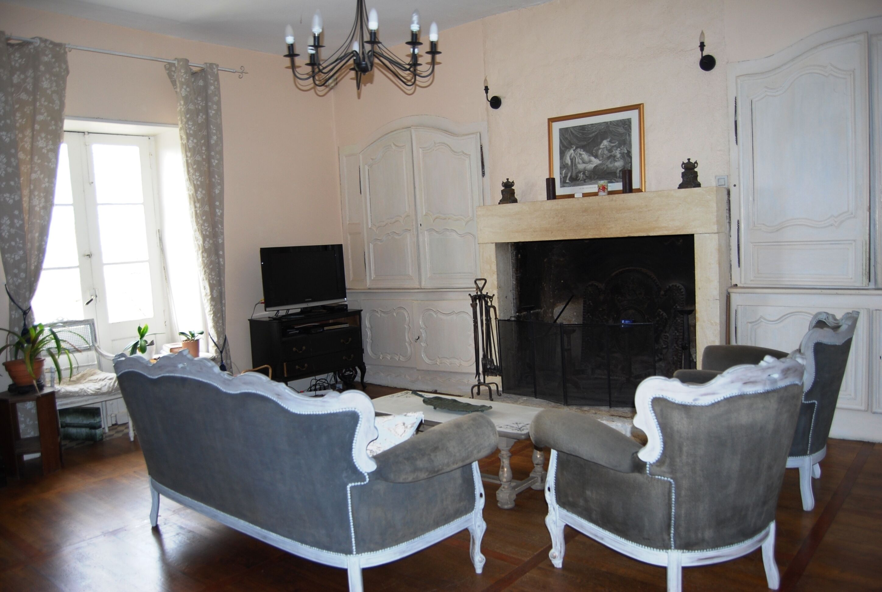 18th and 19th century mansion in the heart of the Cahors vineyard