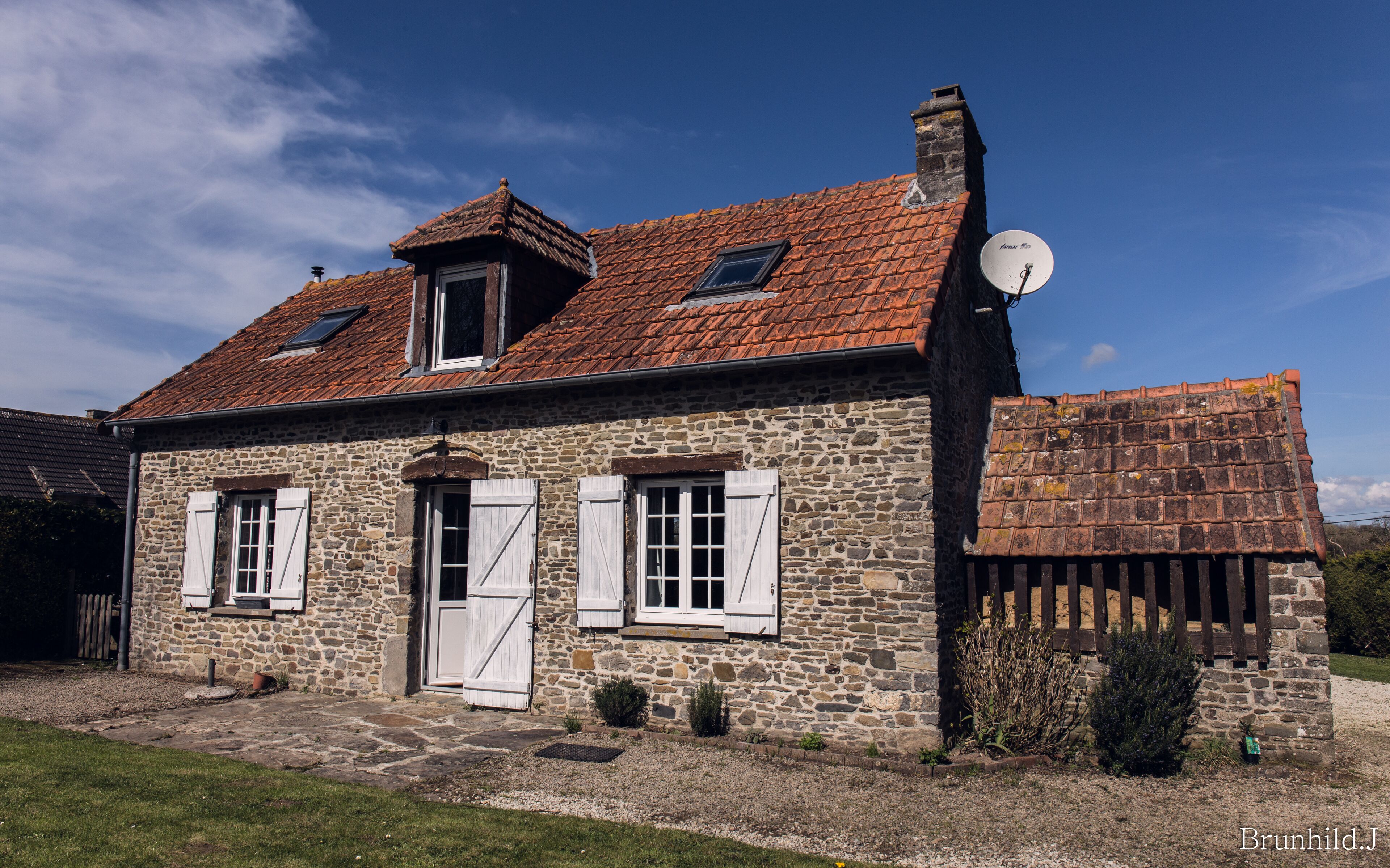 Former bakery restored to a gite, lots of charm, rural location