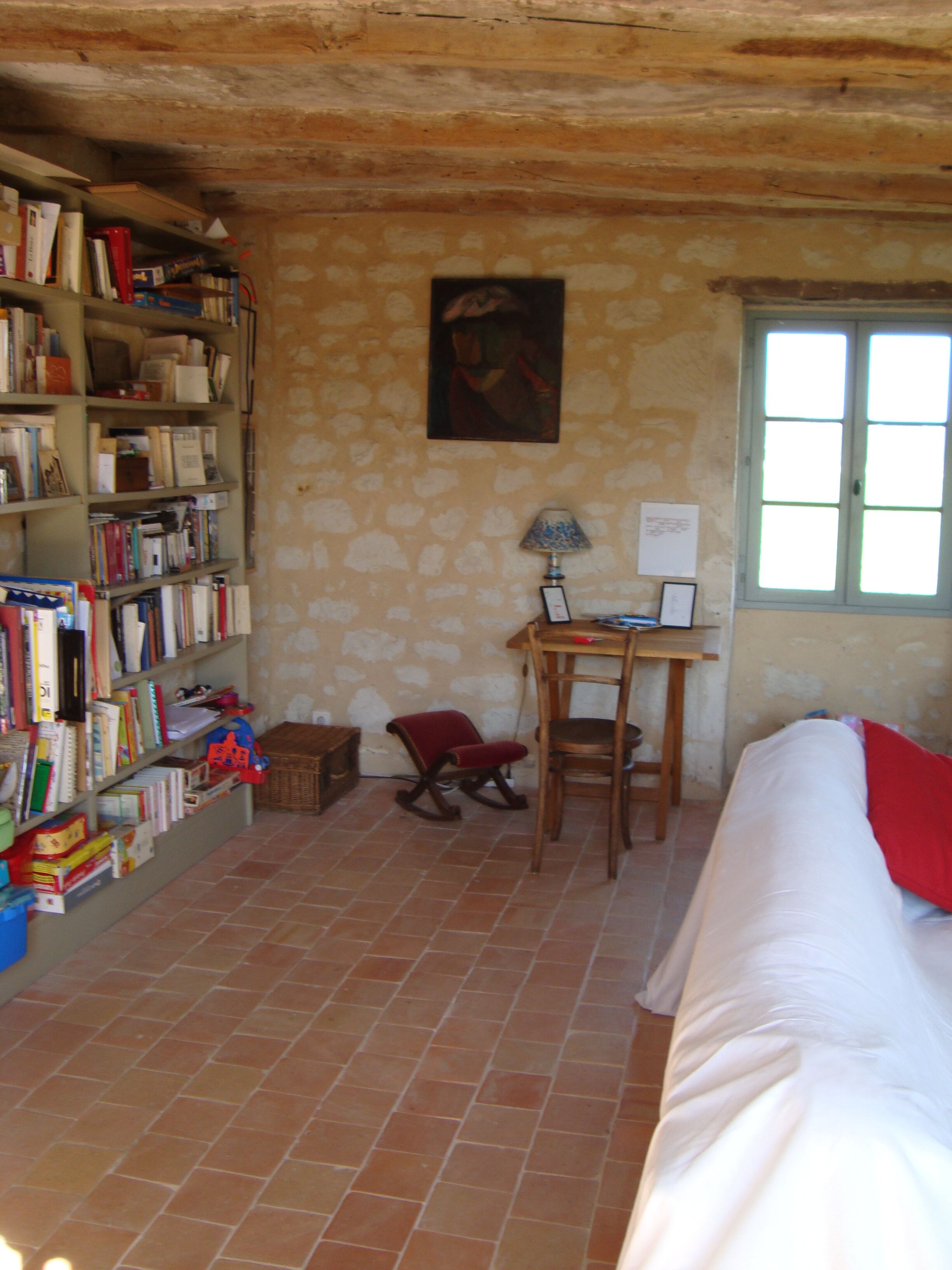   Charming very quiet hamlet with beautiful view and large swimming pool