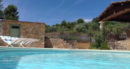 Ultimo minuto precio mágico a finales de agosto y septiembre !!!comodidad ....