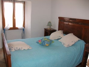 2 bedrooms, desk, iron/ironing board, travel cot - Calm and fresh air near the Verdon gorges pets welcome n° 37 (bargeme)
