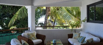 La Gaulette Spacious House Semi-detached Pool & Sea View