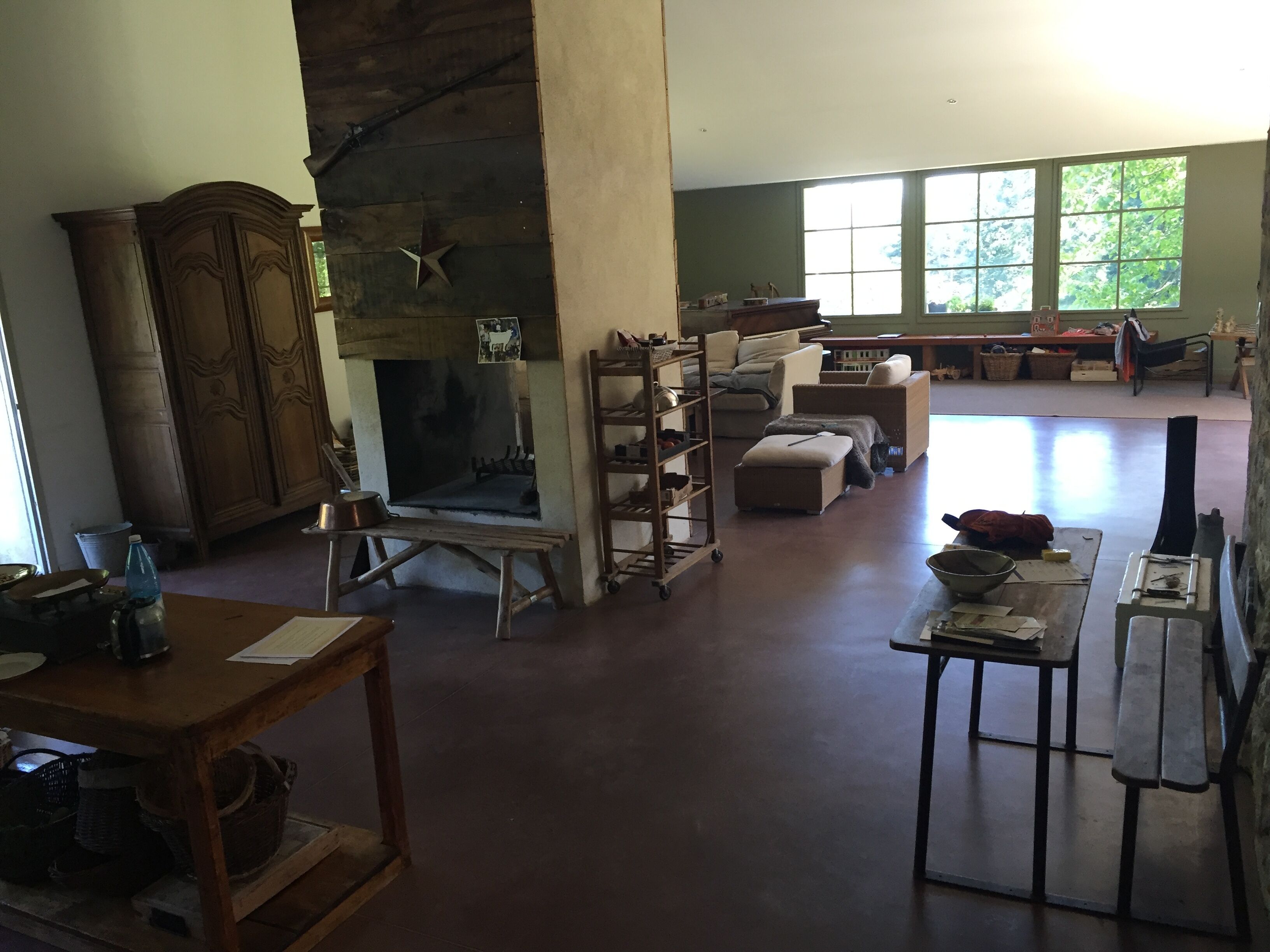 Charming family house, swimming pool, with large reception room, nice view