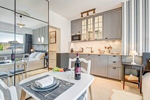 Interior - Studio Chic super central near cathedral (Luxembourg)