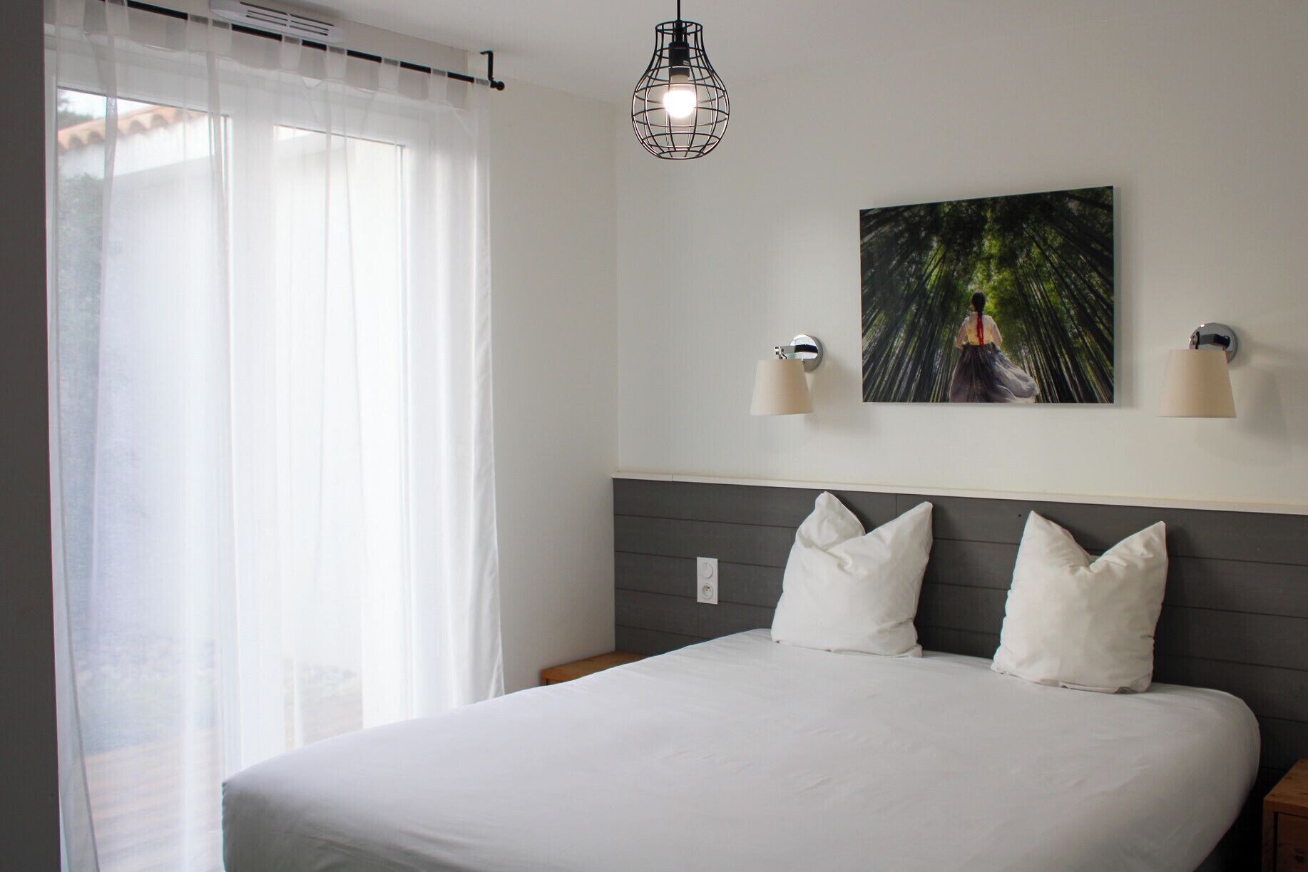 2 chambres, fer et planche à repasser, lit parapluie, Wi-Fi