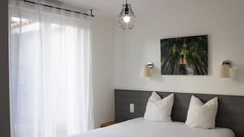 2 slaapkamers, een strijkplank/strijkijzer, reisbedje, wifi