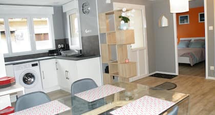 Furnished classified 3 stars in the DRC, for 2 people, can accommodate 4 people.