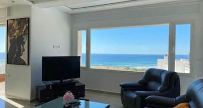 SPLENDID VILLA WITH POOL. SEA & MOUNTAIN VIEW-170M BEACH