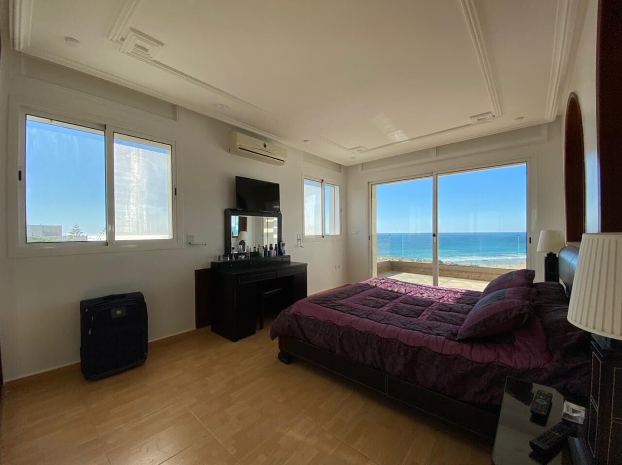 2 Schlafzimmer, Reisekinderbett, kostenloses WLAN, Bettwäsche