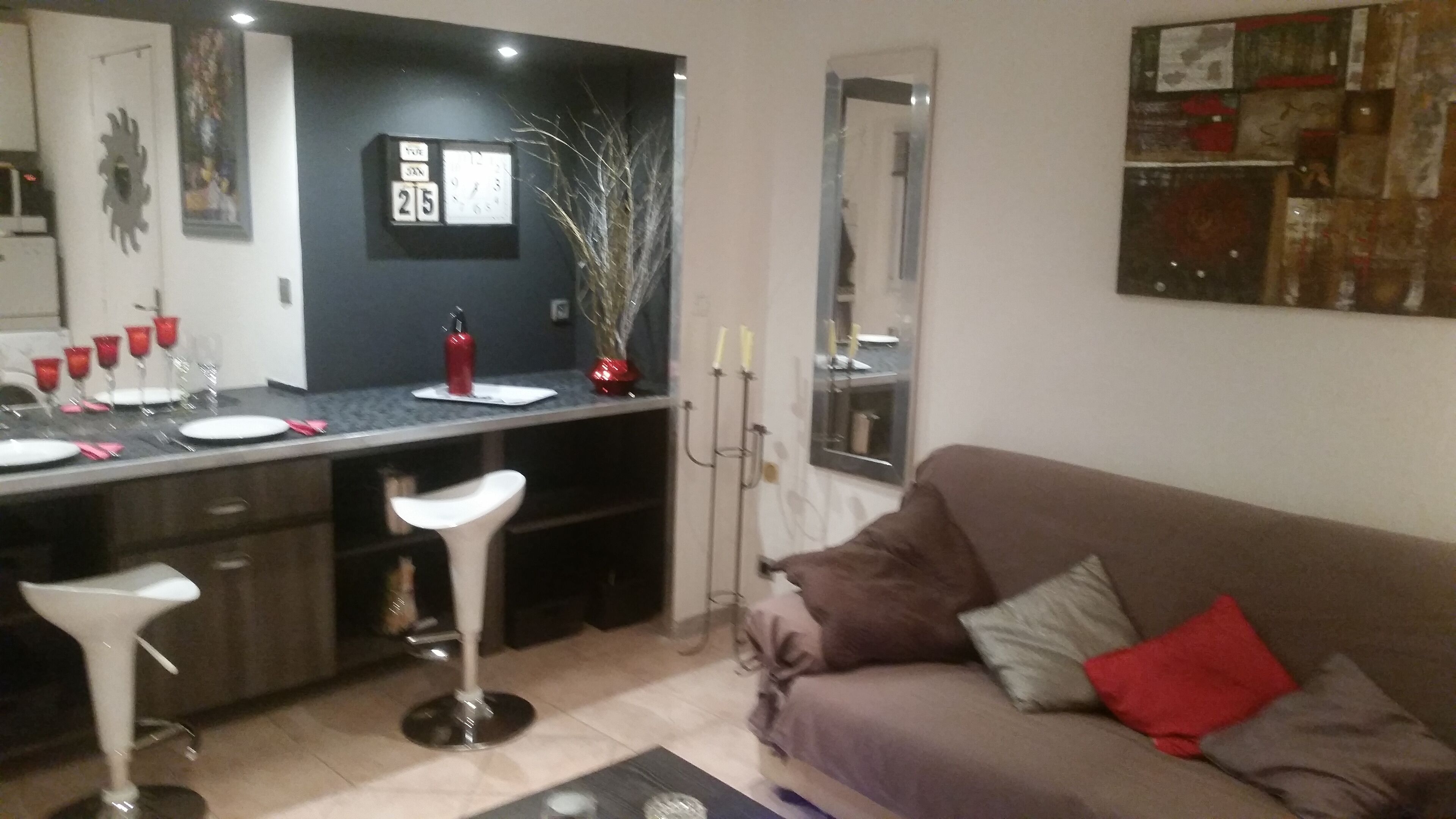  HOUSE SWIMMING POOL JACUZZI WIFI GARDEN CAMPAIGN NEAR TOWN