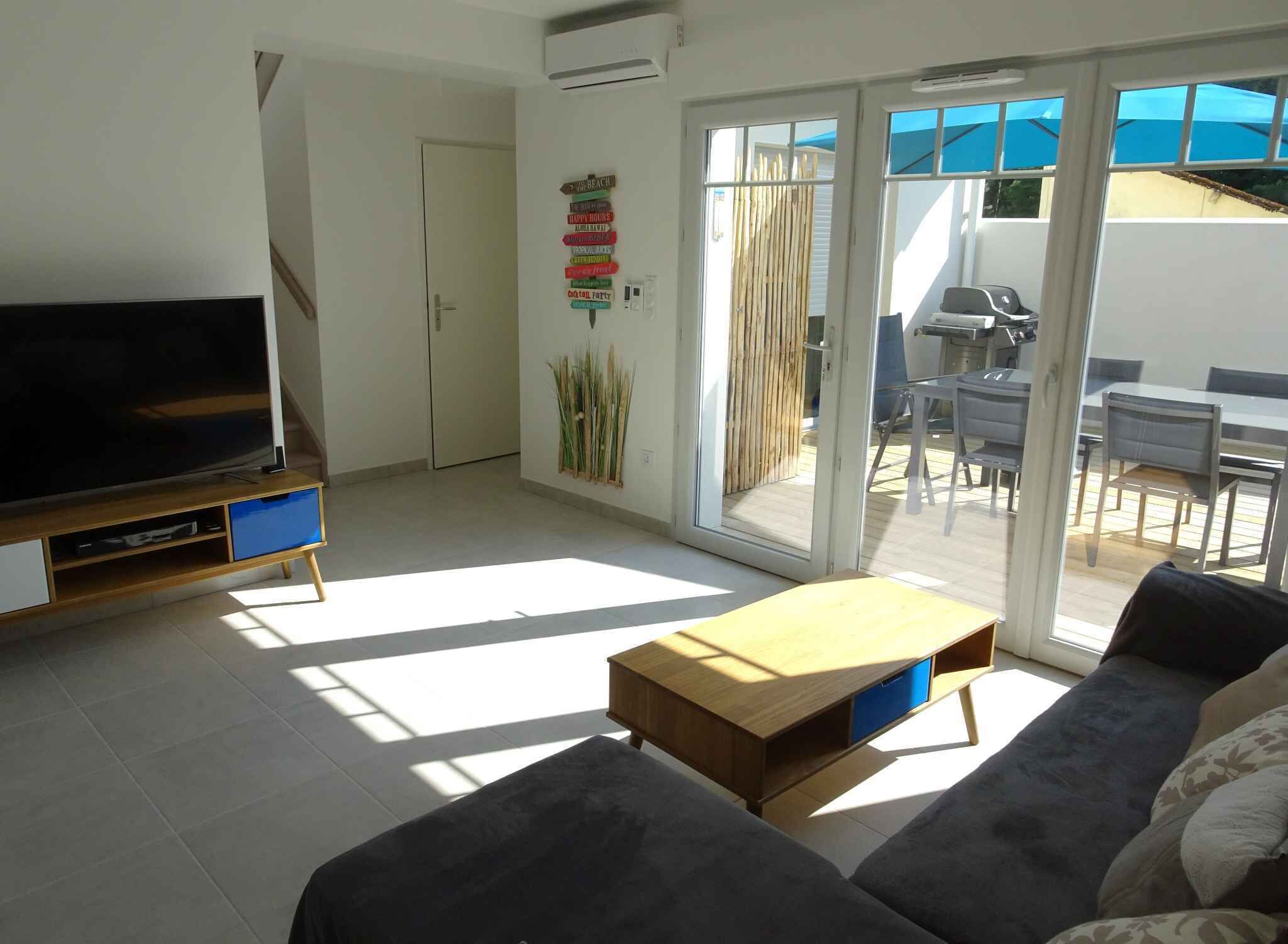 New house andernos close to the sea