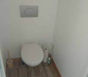 Doccia, asciugacapelli, asciugamani