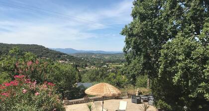GITE LES LAVANDES - MAS DU VIEUX CHENE - MIT POOL - FRIEDLICH