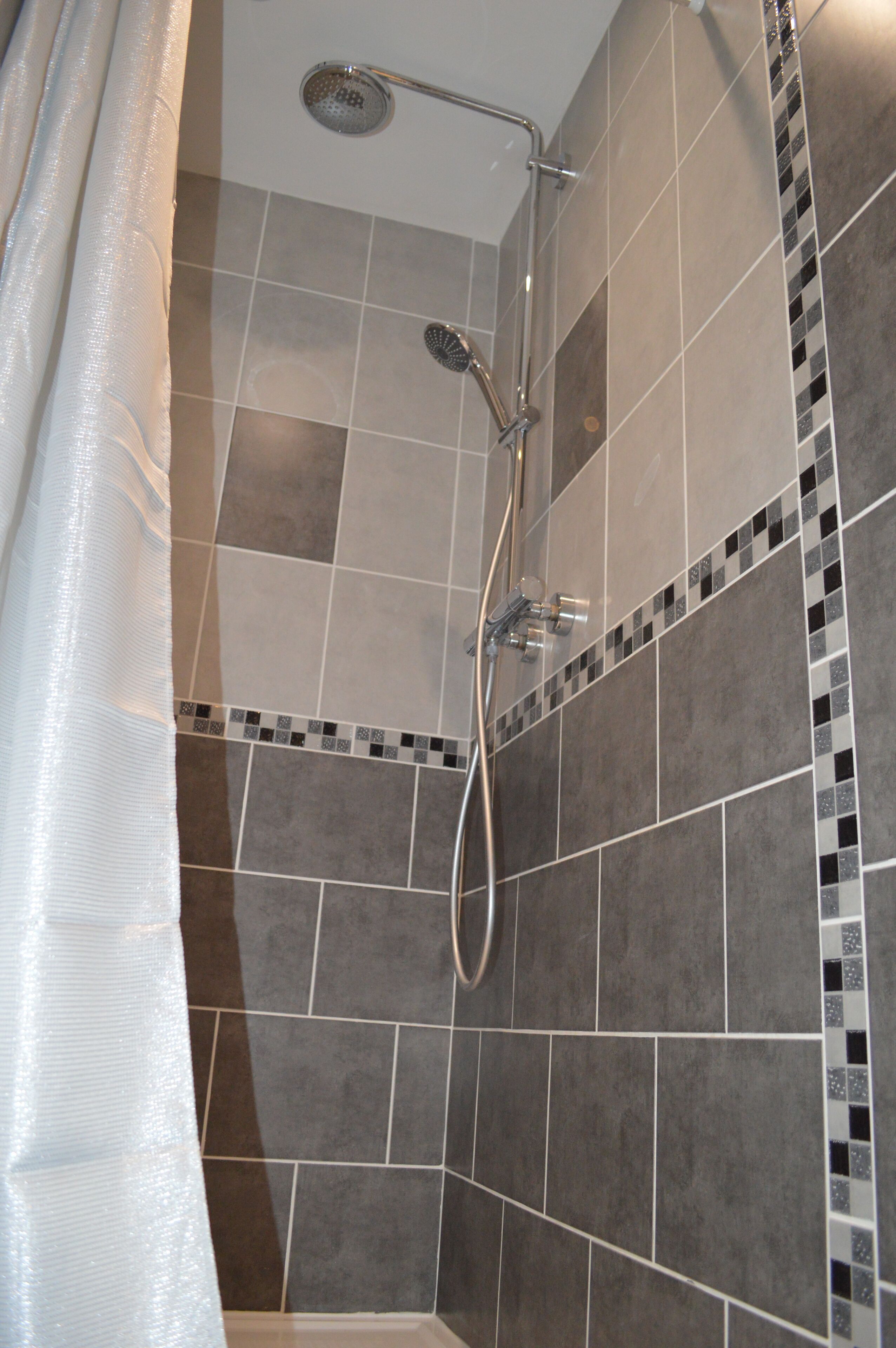 Bed & breakfast in Hautvillers, the birthplace of champagne (5min. Epernay, 15min. Reims)