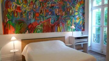 2 chambres, fer et planche à repasser, lit parapluie, Wi-Fi gratuit