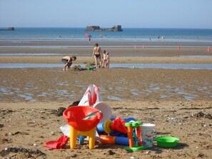 Beach nearby, sun-loungers