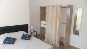 3 Schlafzimmer, Bügeleisen/Bügelbrett, kostenloses WLAN, Bettwäsche