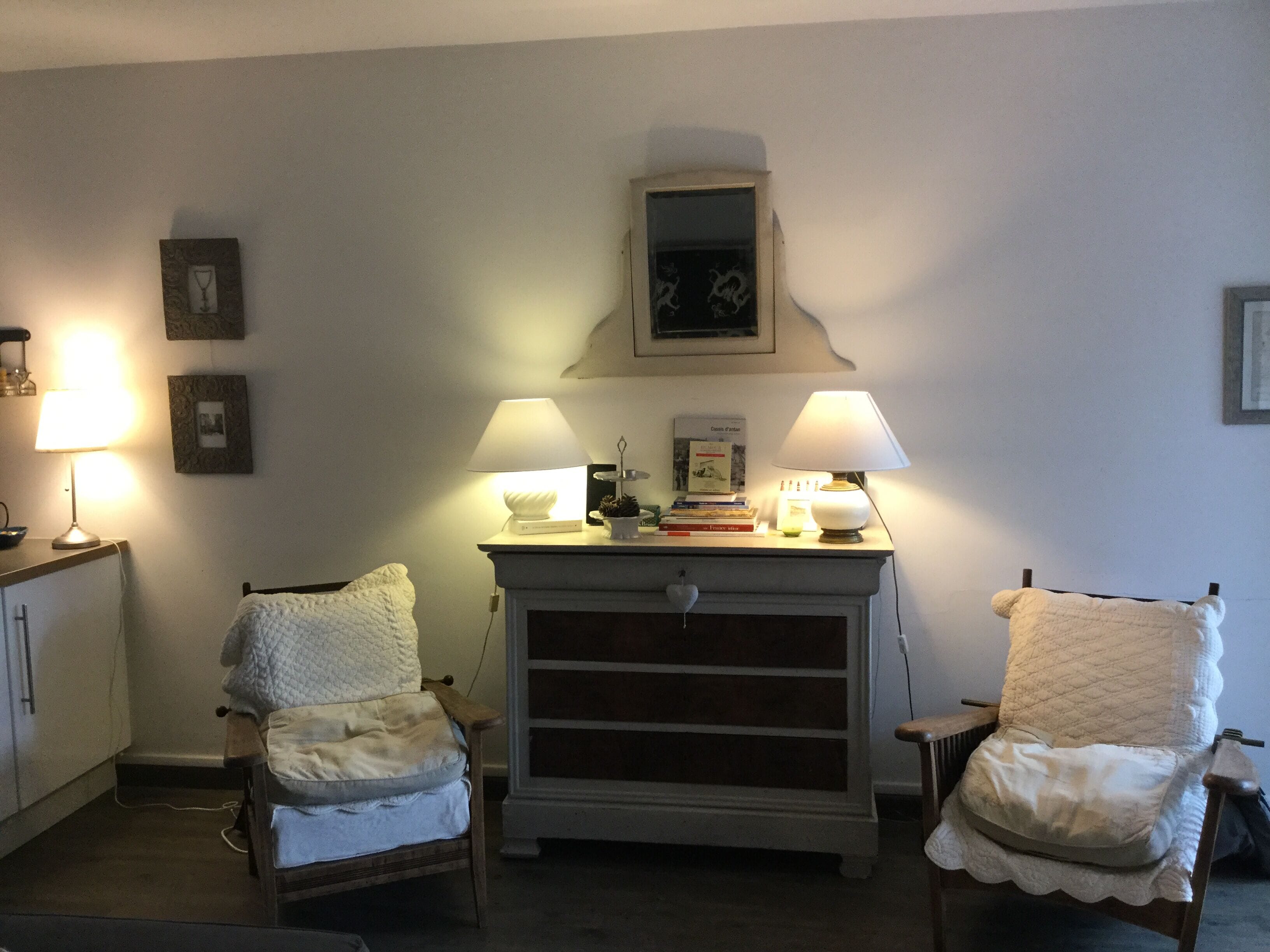 CASSIS T2 on the ground floor with terraces + garden, in a quiet residence, 5 mins from the sea