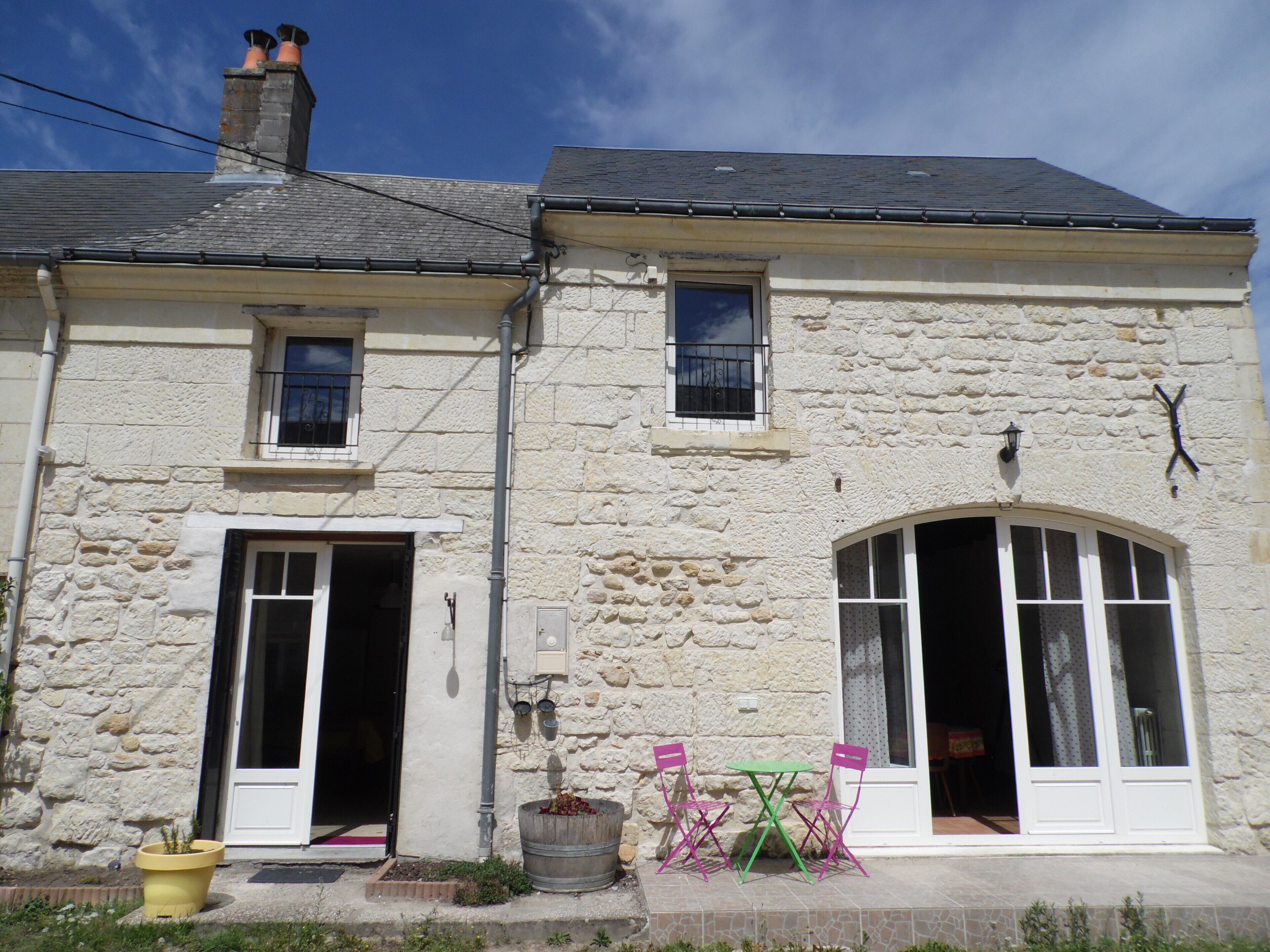 19th century cottage in a quiet and authentic location - 3 stars restored in 2017